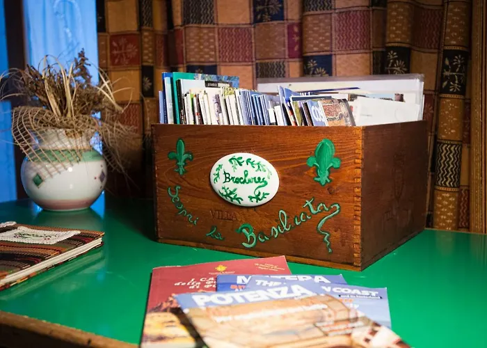 The Flowers' House Nyaraló Potenza